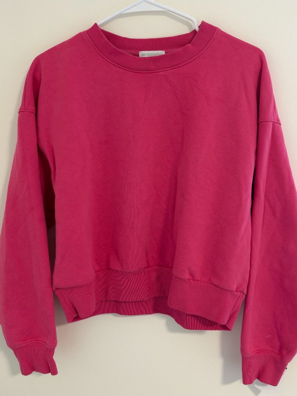 Beyond Yoga On the Go Pullover Size S